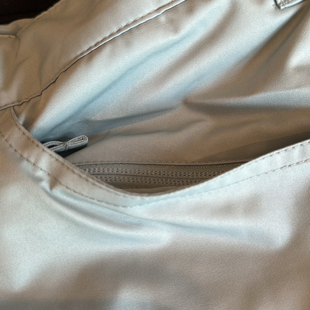 Roxy Backyard snow pants, aqua blue size large - Picture 5 of 8